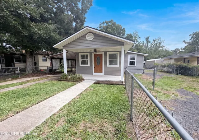 1st image of 642 Gardiner St, Starke, FL 32091 | MLS# 2151981