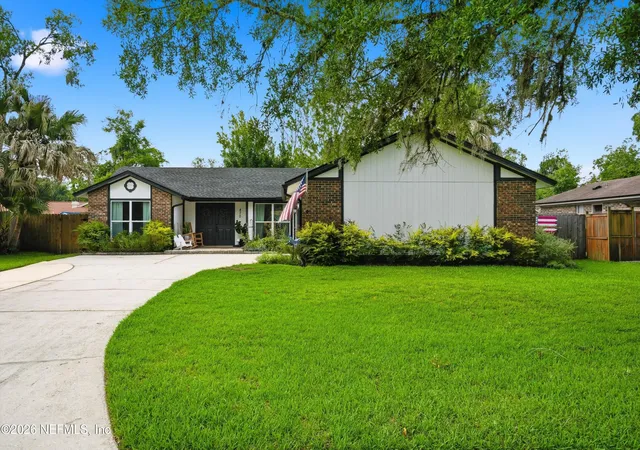 Homes for sale in Orange Park, FL | 470 Kevin Dr, Orange Park, FL 32073 | MLS# 2152183