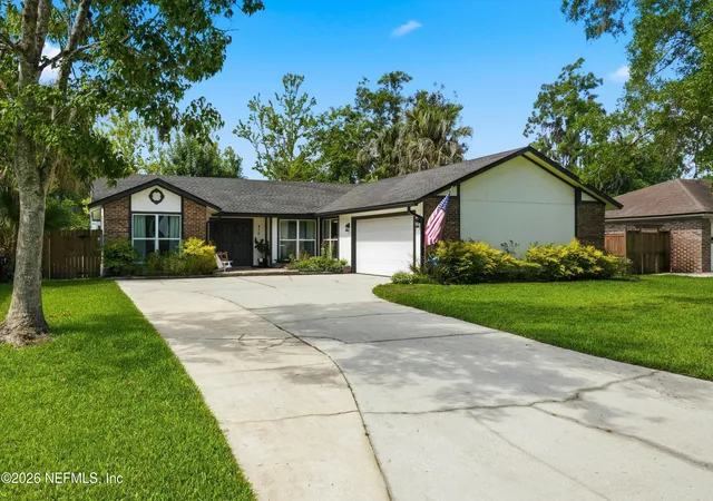 Homes for sale in Orange Park, FL | 470 Kevin Dr, Orange Park, FL 32073 | MLS# 2152183