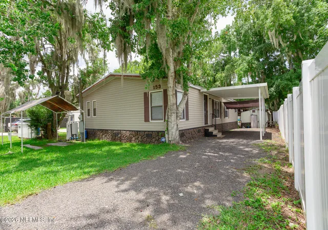 Homes for sale in Satsuma, FL | 153 Smith Ln, Satsuma, FL 32189 | MLS# 2151996