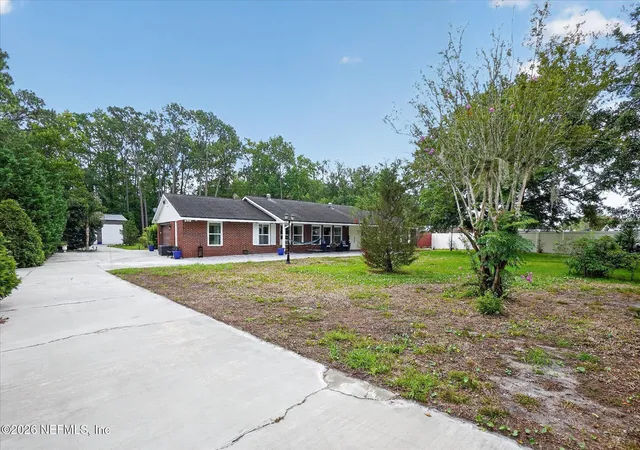 Photo 2 of Single family home for sale at 6253 Carlton Rd, Jacksonville, FL 32244 | MLS# 2152222 | Listing updated on 2026-09-16