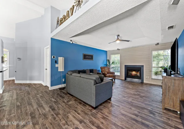 Photo 4 of Sale Pending at 1565 Chain Fern Way, Fleming Island, FL 32003 | MLS# 2152352 | Listing updated on 2026-10-02