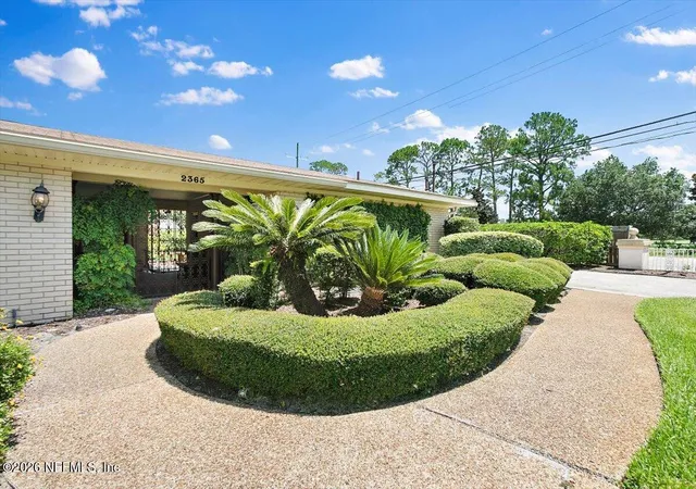2nd image of 2365 Smullian Trl S, Jacksonville, FL 32217 | MLS# 2152053