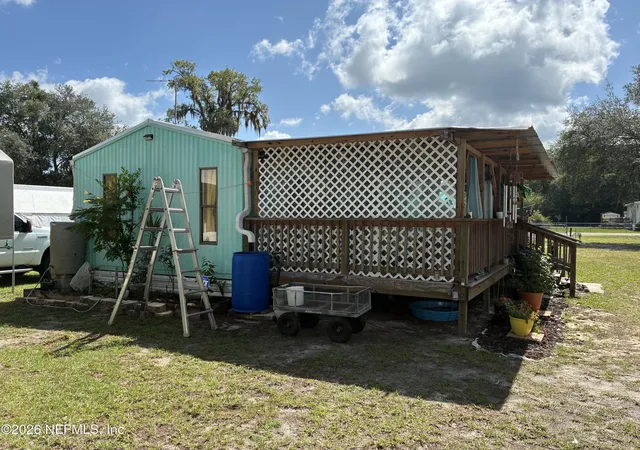 4th image of 107 Winchester Ave, Interlachen, FL 32148 | MLS# 2152094
