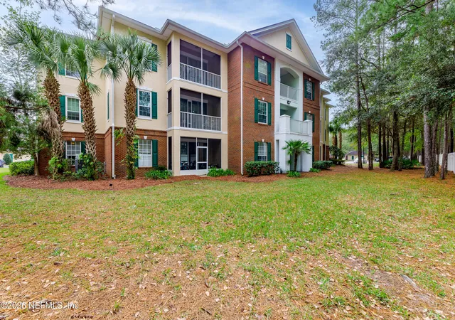 Photo 3 of Condo for sale at 785 Oakleaf Plantation Pkwy #1913, Orange Park, FL 32065 | MLS# 2152093 | Listing updated on 2026-06-24