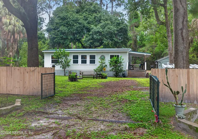 Photo 3 of Manufactured home for sale at 126 Janet Ave, Georgetown, FL 32139 | MLS# 2152210 | Listing updated on 2026-08-27