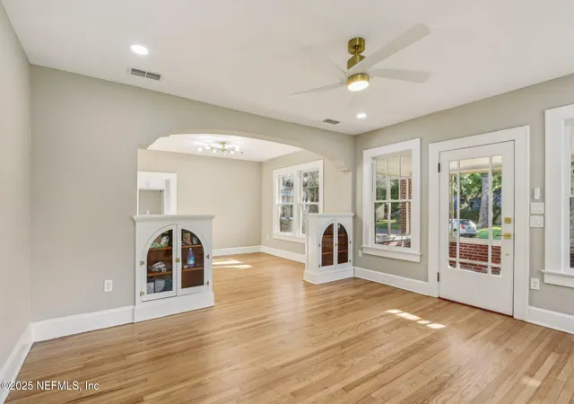 Photo 3 of Single family home for sale at 2939 Remington St, Jacksonville, FL 32205 | MLS# 2152164 | Listing updated on 2026-08-25