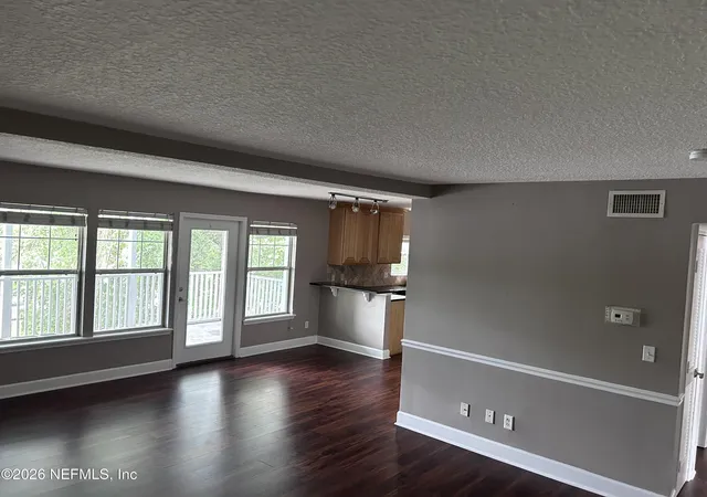 2nd image of 3434 Blanding Blvd, Jacksonville, FL 32210