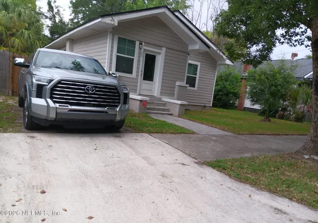 Photo 2 of Single family home for sale at 325 W 17th Street, Jacksonville, FL 32206 | MLS# 2152350 | Listing updated on 2026-07-14