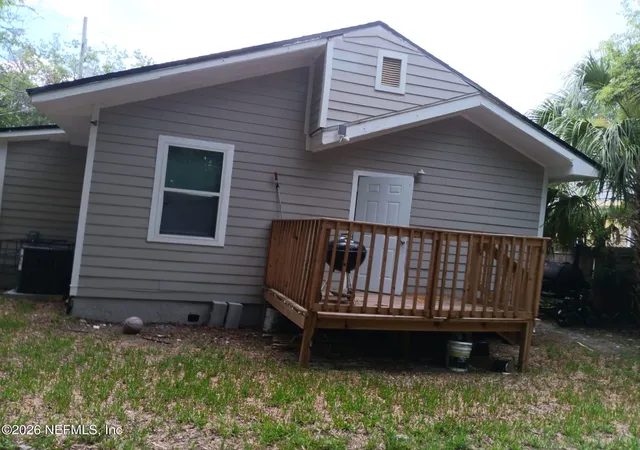 Photo 9 of Single family home for sale at 325 W 17th Street, Jacksonville, FL 32206 | MLS# 2152350 | Listing updated on 2026-10-02