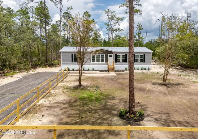 Photo 1 of Manufactured home for sale at 230 Redeye Rd, Florahome, FL 32140 | MLS# 2152505 | Listing updated on 2026-06-26