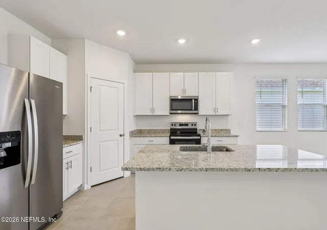 Photo 1 of Single family home for sale at 7329 Everett Forest Dr, Jacksonville, FL 32219 | MLS# 2152665 | Listing updated on 2026-09-17