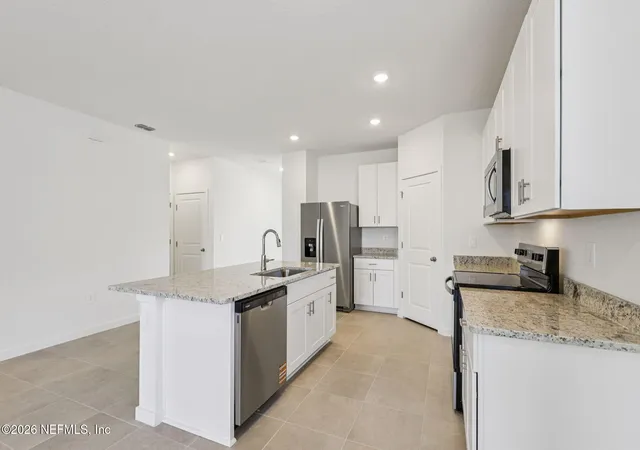 Photo 2 of Single family home for sale at 7329 Everett Forest Dr, Jacksonville, FL 32219 | MLS# 2152665 | Listing updated on 2026-09-17