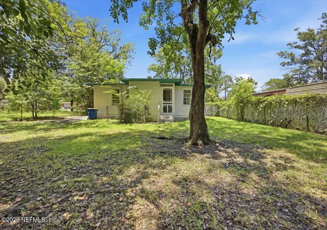 Photo 11 of Single family home for sale at 2432 Ellington Ave, Jacksonville, FL 32209 | MLS# 2152294 | Listing updated on 2026-09-25