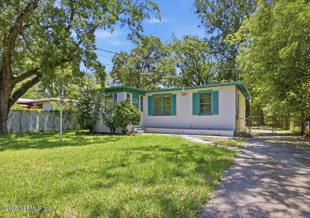 Photo 1 of Single family home for sale at 2432 Ellington Ave, Jacksonville, FL 32209 | MLS# 2152294 | Listing updated on 2026-09-25