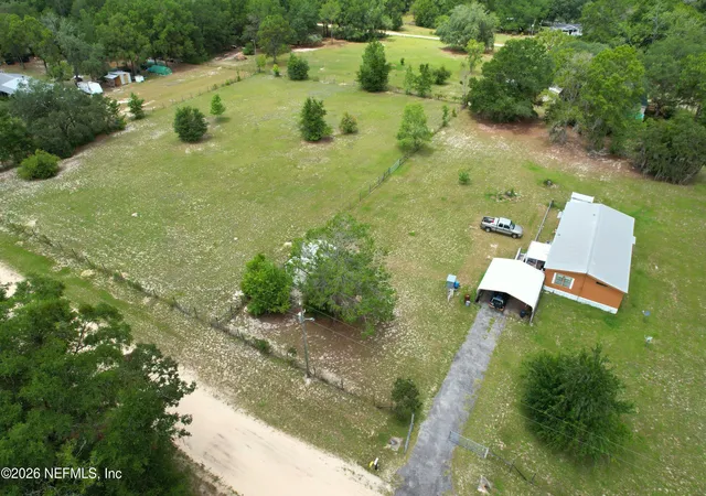 3rd image of 107 Green Oak Dr, Melrose, FL 32666 | MLS# 2152318