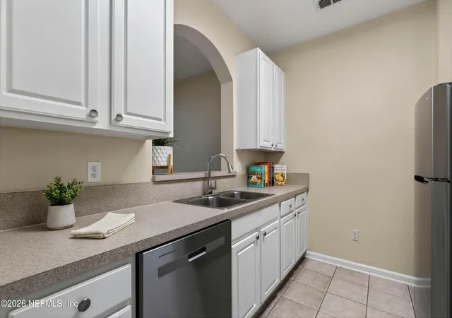 Photo 4 of Condo for sale at 7801 Point Meadows Dr #2101, Jacksonville, FL 32256 | MLS# 2152579 | Listing updated on 2026-06-26