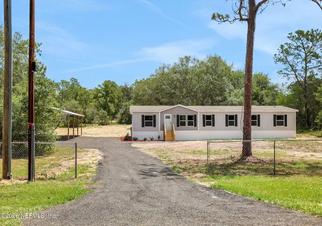 2nd image of 5641 Silver Sands, Keystone Heights, FL 32656 | MLS# 2152370