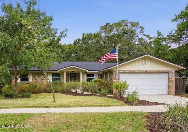 Photo 1 of Single family home for sale at 1564 Oak Ridge Dr W, Jacksonville, FL 32225 | MLS# 2154350 | Listing updated on 2026-09-23