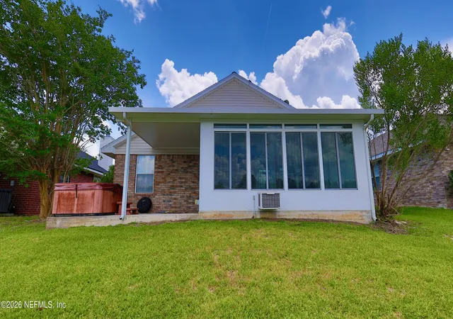 Photo 4 of Sale Pending at 6275 Ironside Dr S, Jacksonville, FL 32244 | MLS# 2152436 | Listing updated on 2026-09-07