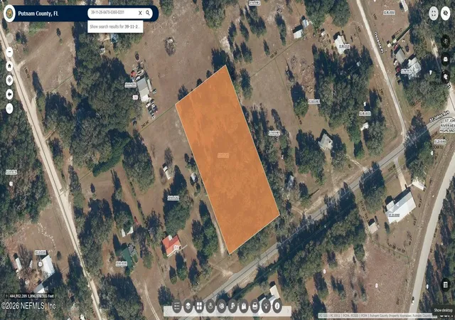 Photo 5 of Sale Pending at 112 St Johns Ave, Satsuma, FL 32189 | MLS# 2152426 | Listing updated on 2026-07-21