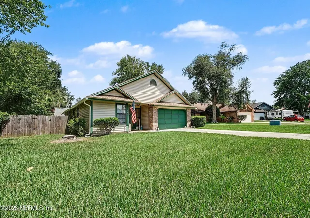 Homes for sale in Orange Park, FL | 593 Hewes Pl, Orange Park, FL 32073 | MLS# 2152713