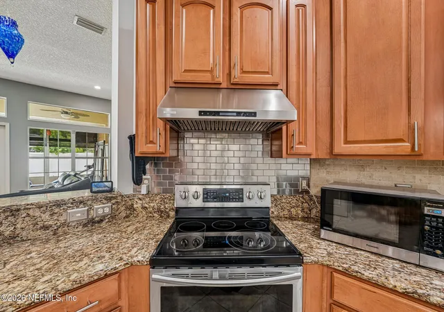 5th image of 4971 Grand Lakes Dr N, Jacksonville, FL 32258 | MLS# 2153455