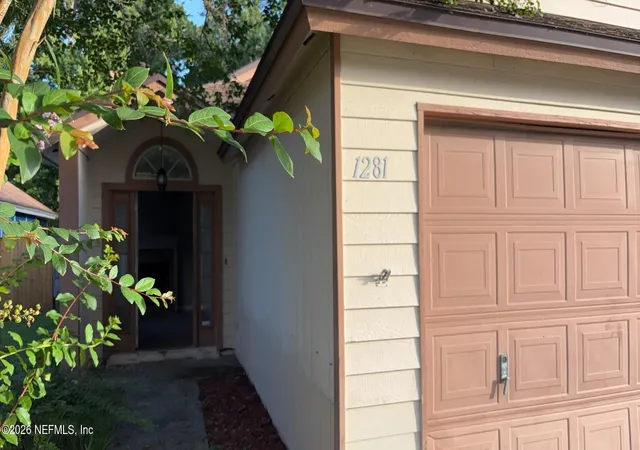 Homes for sale in Orange Park, FL | 1281 Independence Dr, Orange Park, FL 32065 | MLS# 2152569