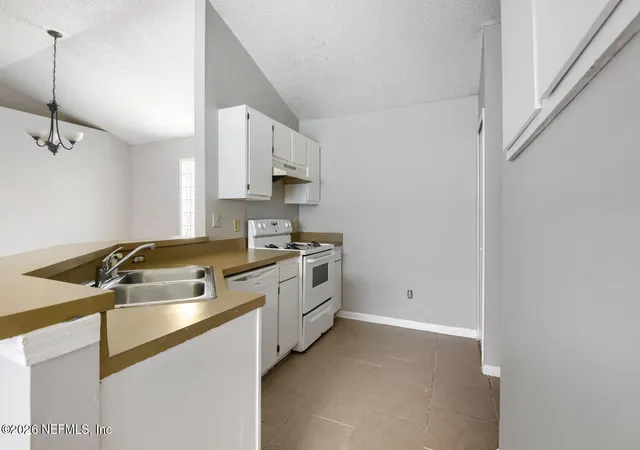 Homes for sale in Orange Park, FL | 1281 Independence Dr, Orange Park, FL 32065 | MLS# 2152569