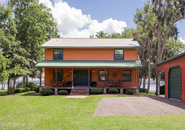 Photo 2 of Single family home for sale at 234 Lake Dr, Florahome, FL 32140 | MLS# 2152768 | Listing updated on 2026-07-08