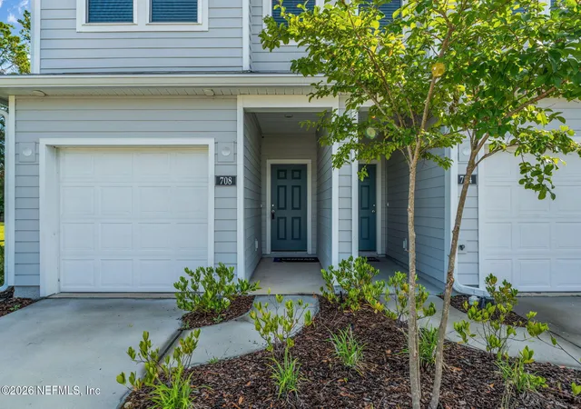 Photo 2 of Townhouse for sale at 708 Holly Lakes Dr, Orange Park, FL 32073 | MLS# 2152781 | Listing updated on 2026-08-14