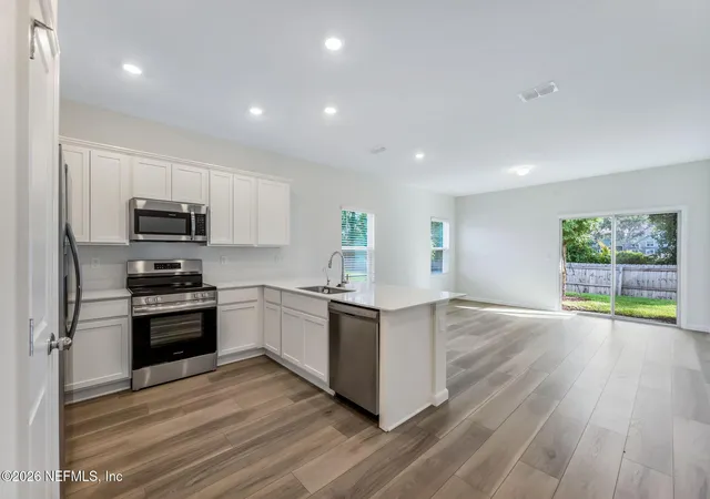 Photo 3 of Townhouse for sale at 708 Holly Lakes Dr, Orange Park, FL 32073 | MLS# 2152781 | Listing updated on 2026-10-09
