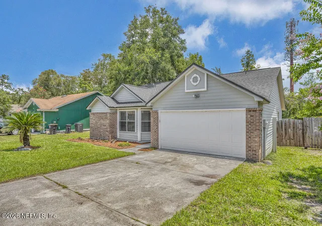 Photo 4 of Single family home for sale at 3861 Winter Berry Rd E, Jacksonville, FL 32210 | MLS# 2152748 | Listing updated on 2026-09-11