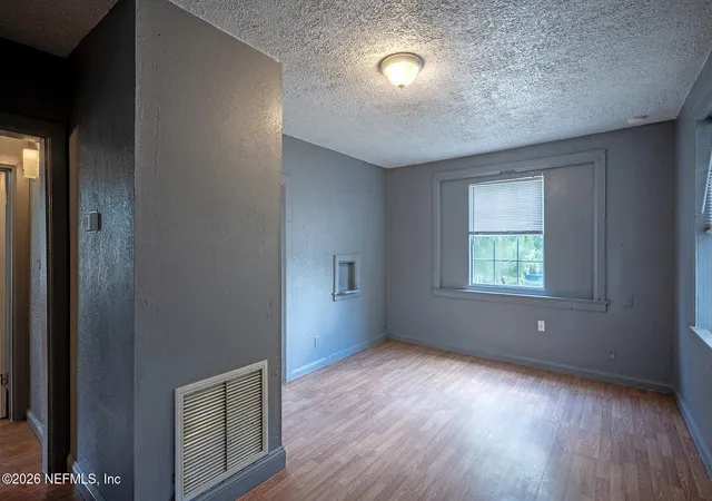 3rd image of 1526 W 22Nd St, Jacksonville, FL 32209 | MLS# 2153370