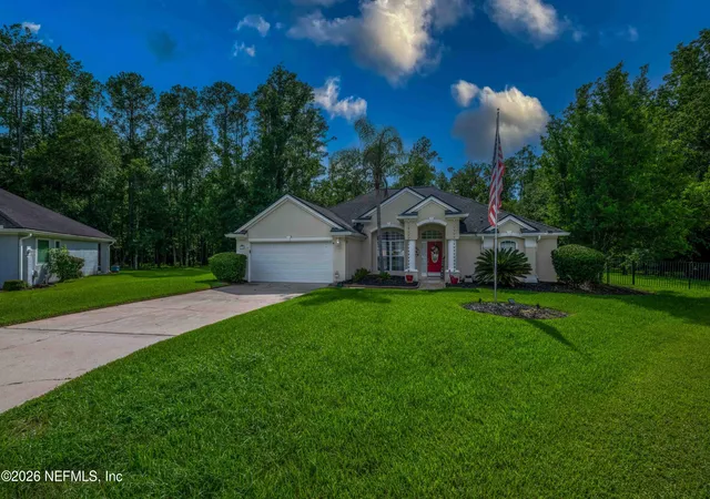 Photo 3 of Sale Pending at 838 Westminster Dr, Orange Park, FL 32073 | MLS# 2153216 | Listing updated on 2026-09-16