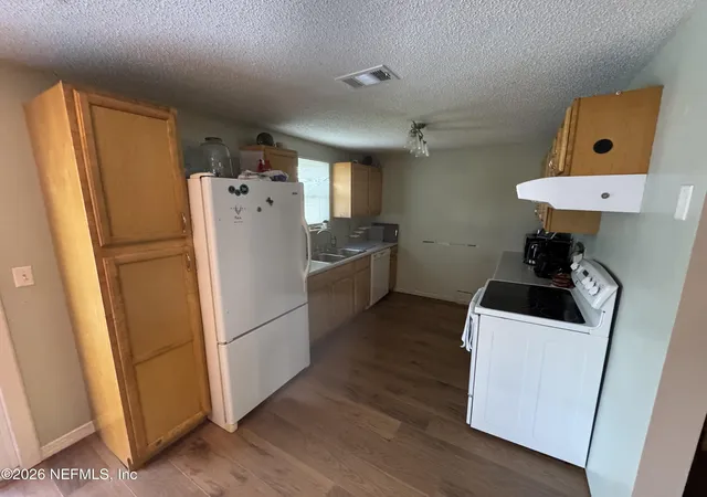 Photo 2 of Single family home for sale at 2877 Gatling Blvd, Orange Park, FL 32065 | MLS# 2152799 | Listing updated on 2026-09-18