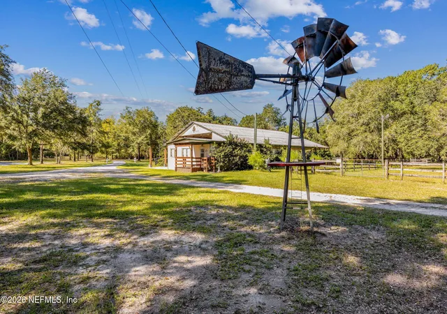 3rd image of 11 The Oaks Ranch Rd, Green Cove Springs, FL 32043 | MLS# 2152803