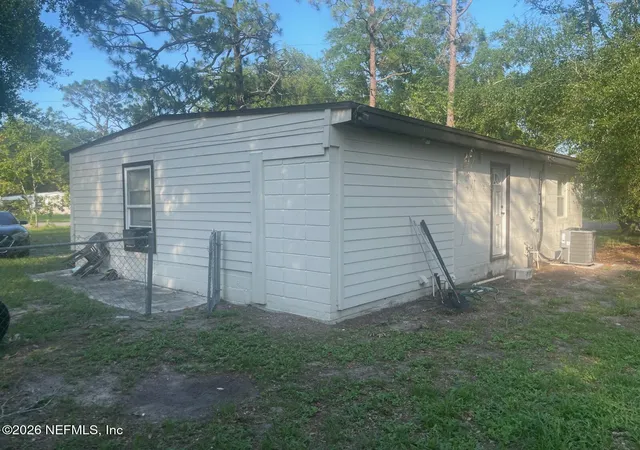 Photo 4 of Single family home for sale at 10491 Pinehurst Dr, Jacksonville, FL 32218 | MLS# 2152808 | Listing updated on 2026-07-06