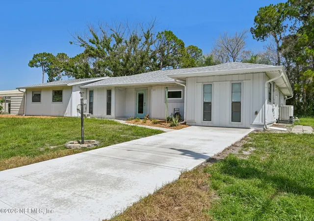 Photo 2 of Single family home for sale at 322 Se Walters Ter, Port Saint Lucie, FL 34983 | MLS# 2152810 | Listing updated on 2026-08-03