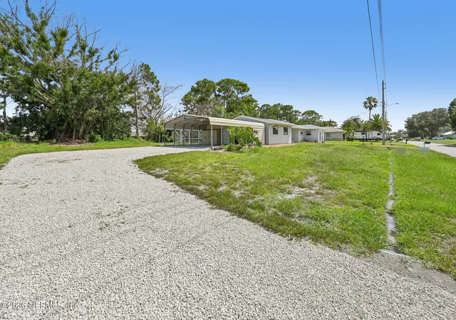 Photo 3 of Single family home for sale at 322 Se Walters Ter, Port Saint Lucie, FL 34983 | MLS# 2152810 | Listing updated on 2026-08-03