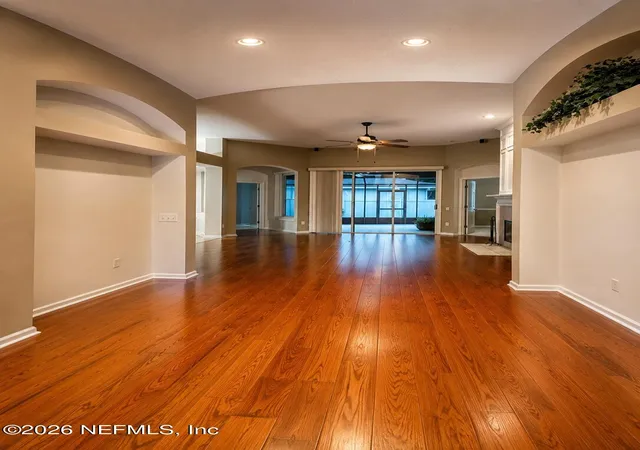 Photo 3 of Single family home for sale at 10441 Creston Glen Cir, Jacksonville, FL 32256 | MLS# 2152854 | Listing updated on 2026-09-11