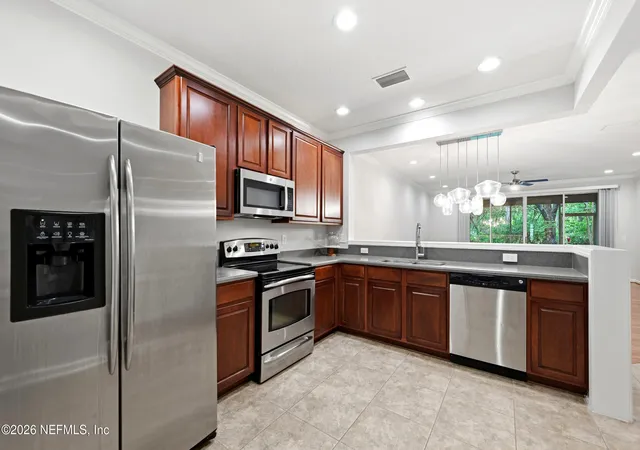 Photo 3 of Townhouse for sale at 11247 Campfield Cir, Jacksonville, FL 32256 | MLS# 2153683 | Listing updated on 2026-09-03