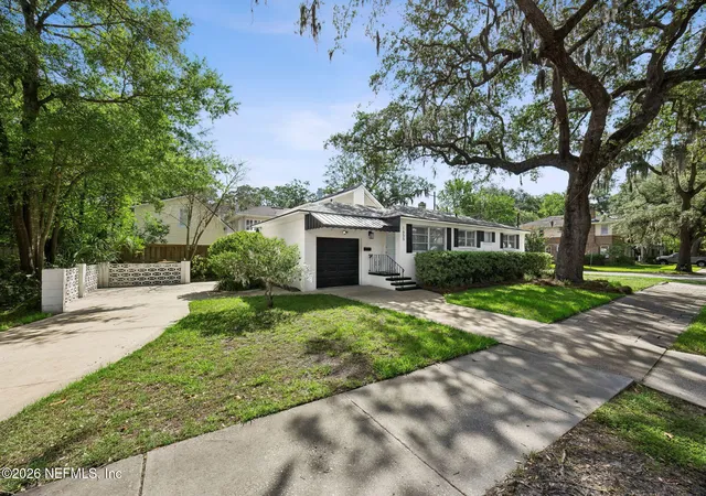 Photo 2 of Single family home for sale at 1655 Challen Ave, Jacksonville, FL 32205 | MLS# 2152904 | Listing updated on 2026-09-10