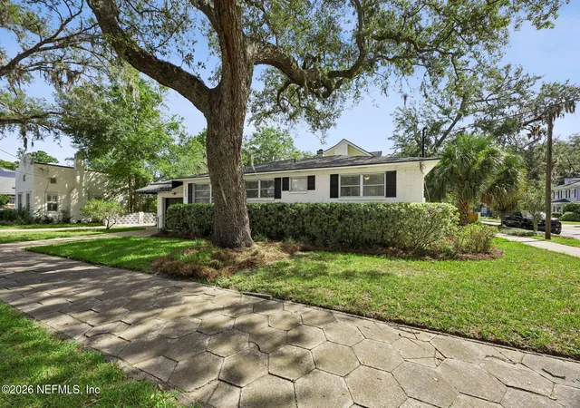 Photo 3 of Single family home for sale at 1655 Challen Ave, Jacksonville, FL 32205 | MLS# 2152904 | Listing updated on 2026-09-10