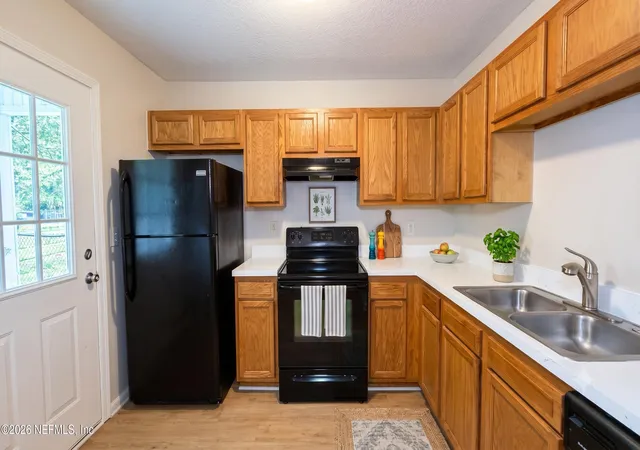 Photo 3 of Sale Pending at 8826 India Ave, Jacksonville, FL 32216 | MLS# 2153640 | Listing updated on 2026-08-25