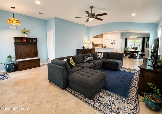 4th image of 423 Samara Lakes Pkwy, St. Augustine, FL 32092 | MLS# 2153390
