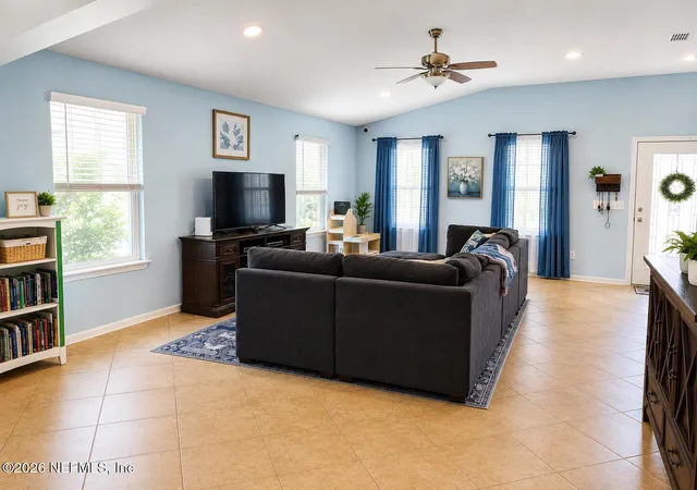 5th image of 423 Samara Lakes Pkwy, St. Augustine, FL 32092 | MLS# 2153390