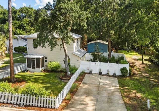 4th image of 1845 Forsyth Ct, Atlantic Beach, FL 32233 | MLS# 2153333