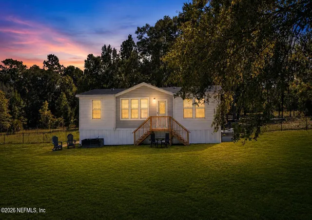 1st image of 154 Ashley Lake Dr, Melrose, FL 32666 | MLS# 2153678