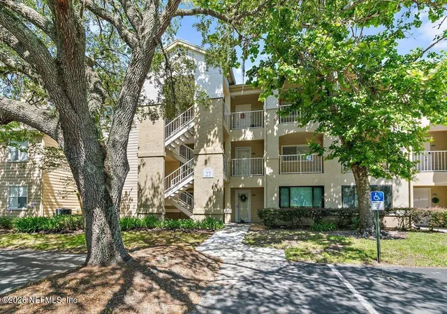 3rd image of 27 Arbor Club Dr #318, Ponte Vedra Beach, FL 32082 | MLS# 2153157